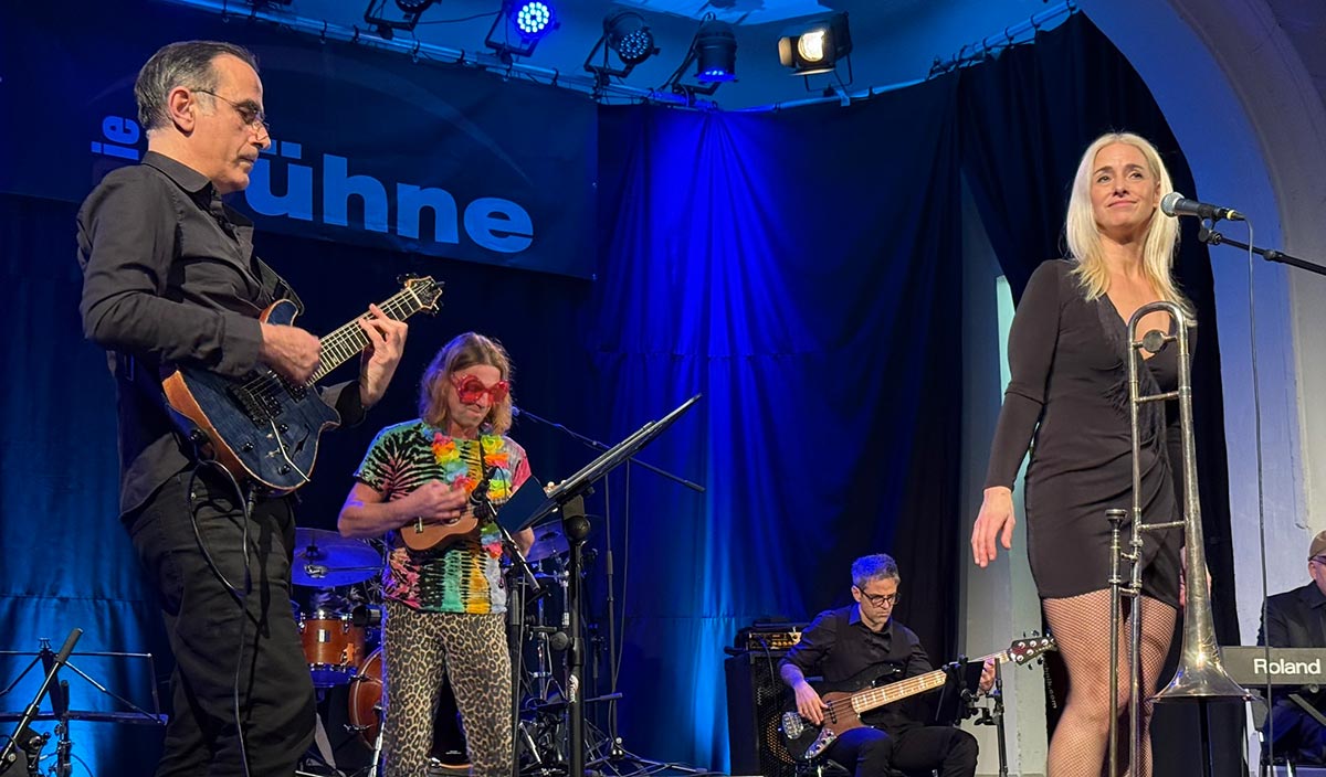 Susan Blake & Dixieland Band